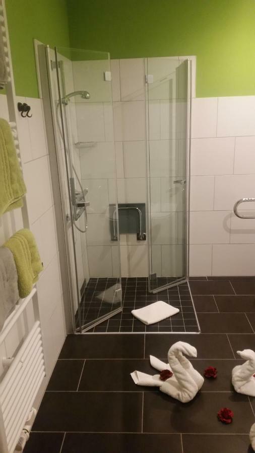 Pension Am Dorfanger Hohennauen Esterno foto
